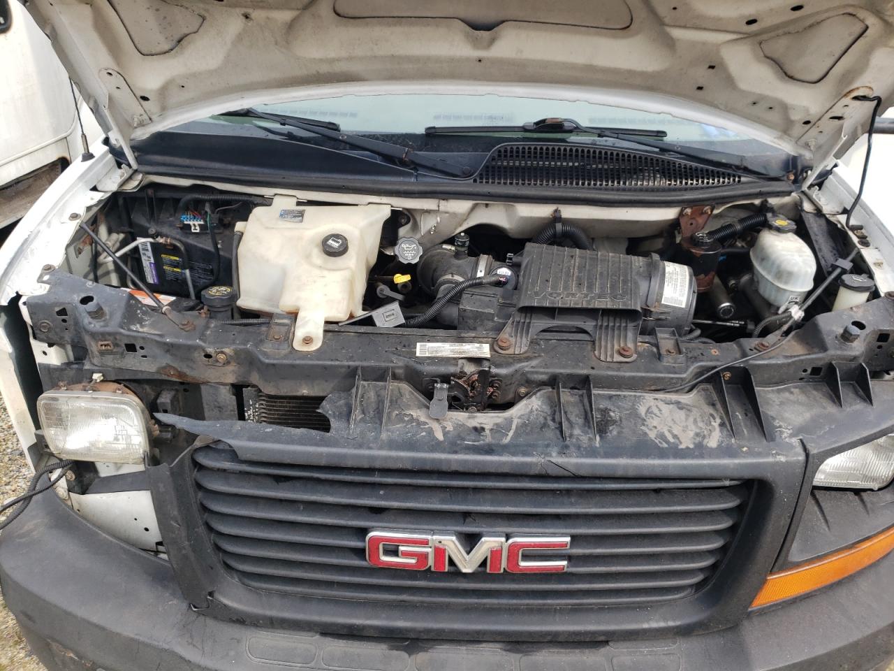 1GDJG31U541134520 2004 GMC Savana Cutaway G3500