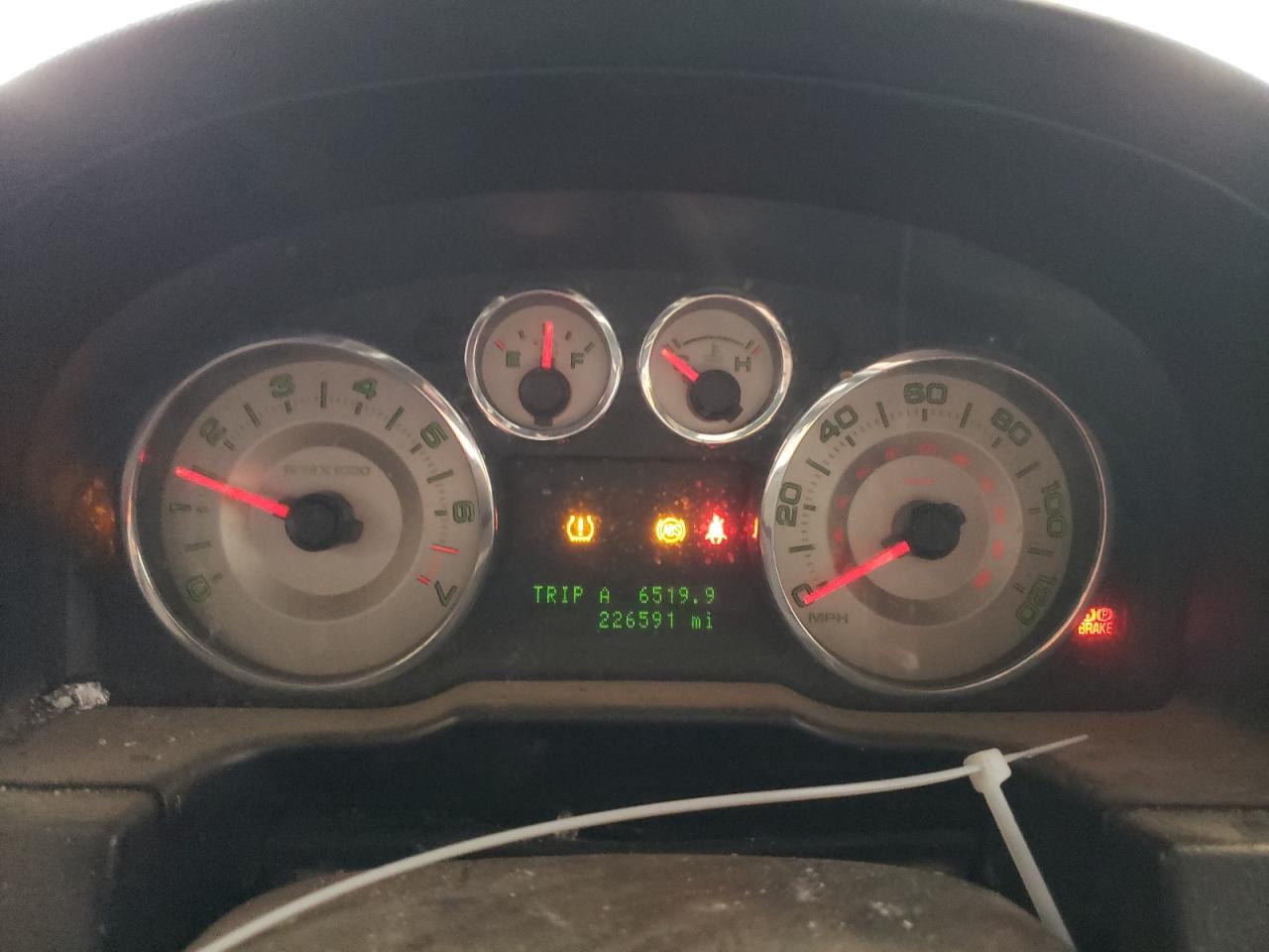 2FMDK38C09BA30246 2009 Ford Edge Sel