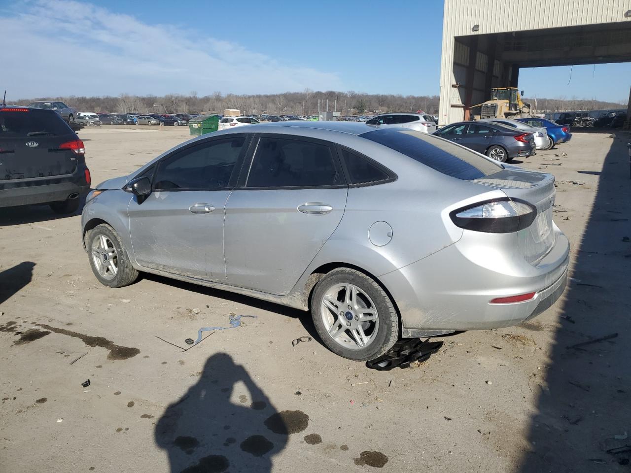 2018 Ford Fiesta Se vin: 3FADP4BJ4JM124853