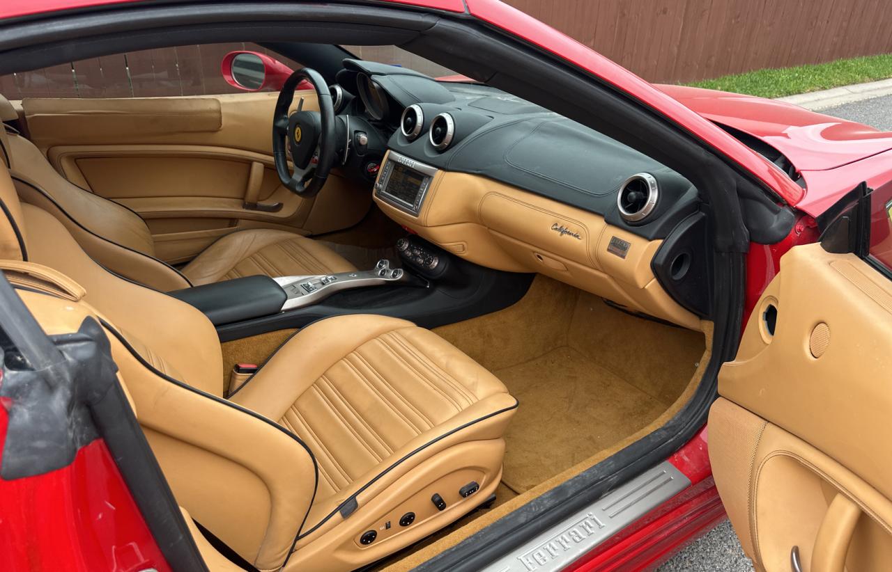 2012 Ferrari California vin: ZFF65LJA8C0182556