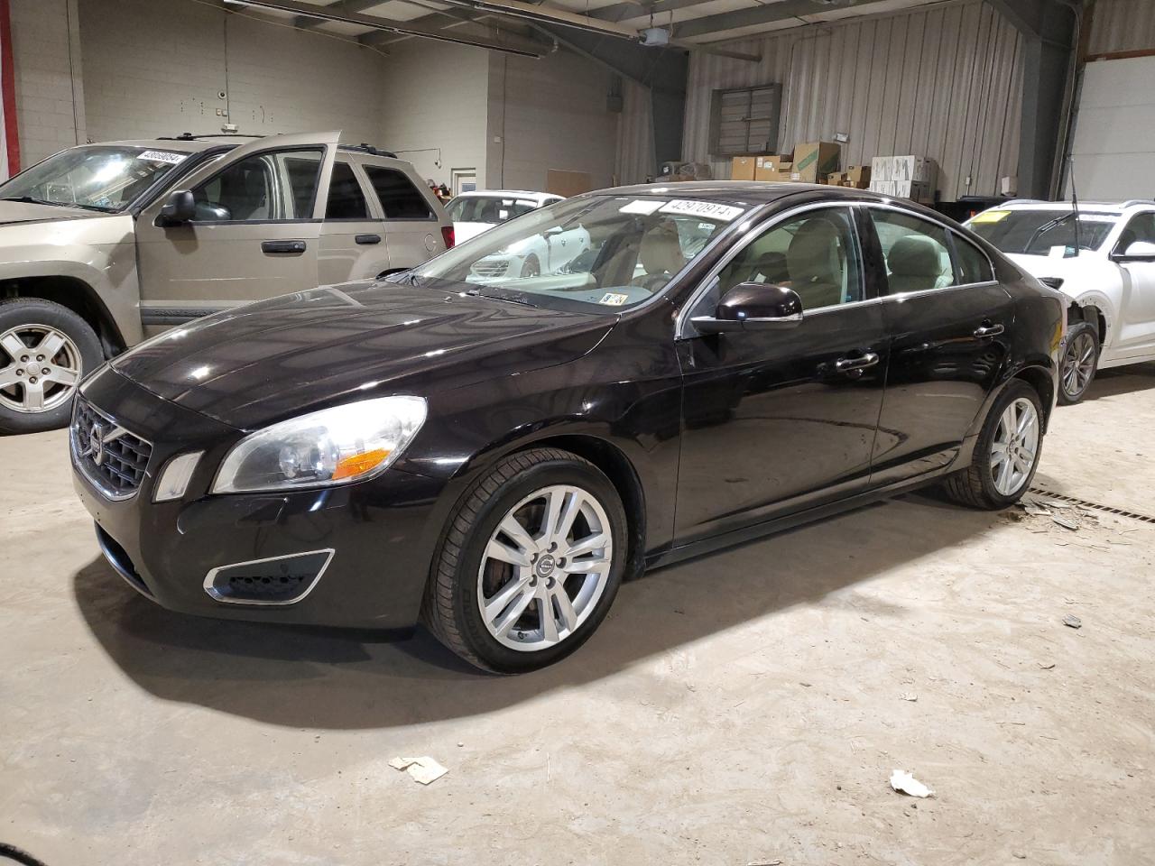 yv1612fhxd2185548 YV1612FHXD2185548 2013 Volvo S60 T5