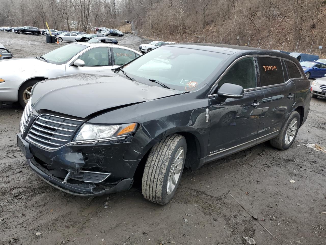 2LMHJ5NKXJBL02631 2018 Lincoln Mkt