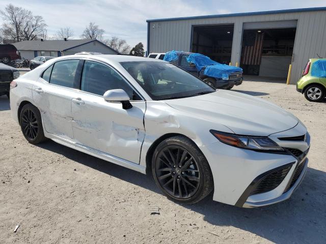 2021 TOYOTA CAMRY XSE 4T1K61BK5MU041035