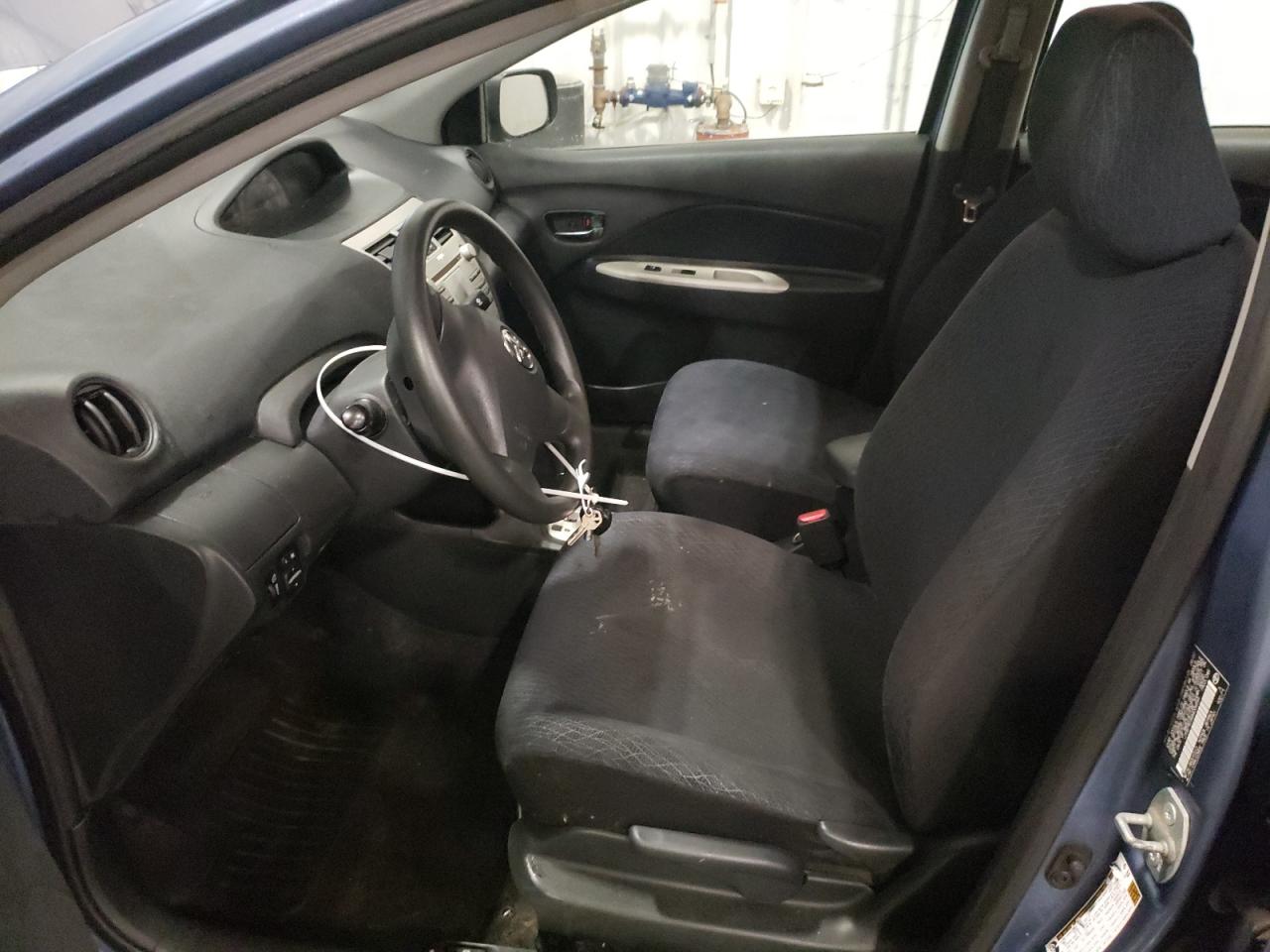 JTDBT923684004599 2008 Toyota Yaris