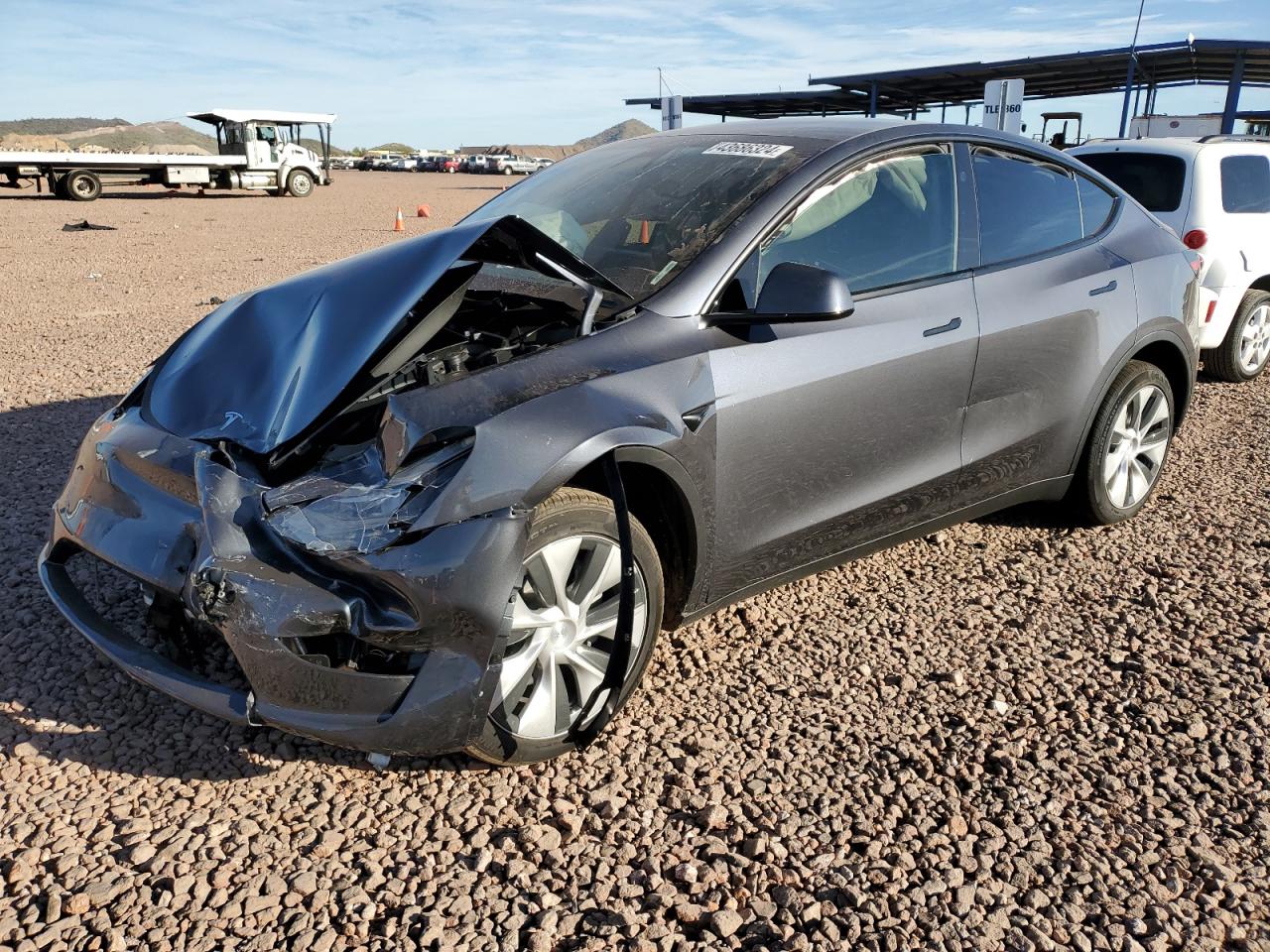 7SAYGDEE2PF978704 2023 Tesla Model Y