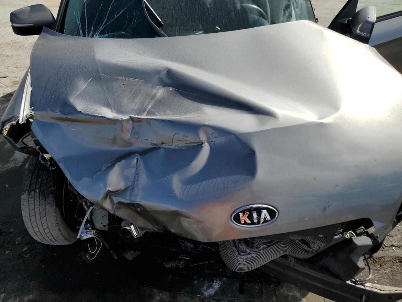 KNDJT2A62C7372865 2012 Kia Soul +