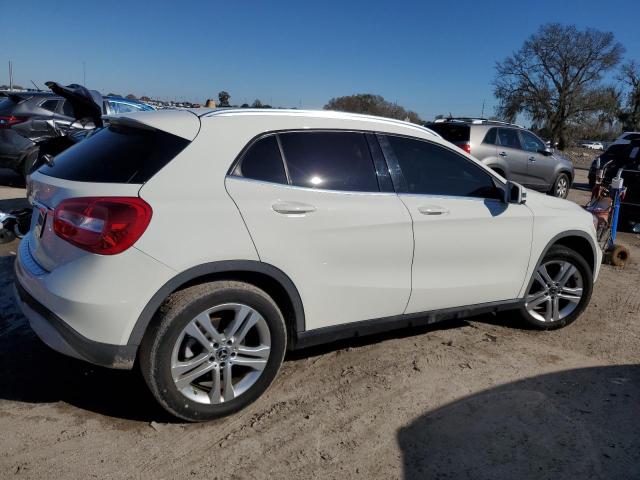 VIN WDCTG4EB1JJ447484 2018 Mercedes-Benz GLA-Class,... no.3