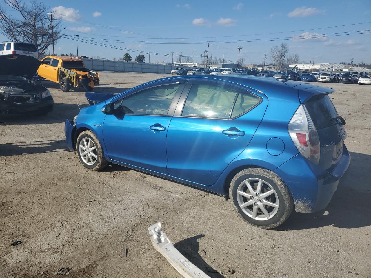 JTDKDTB31C1526075 2012 Toyota Prius C