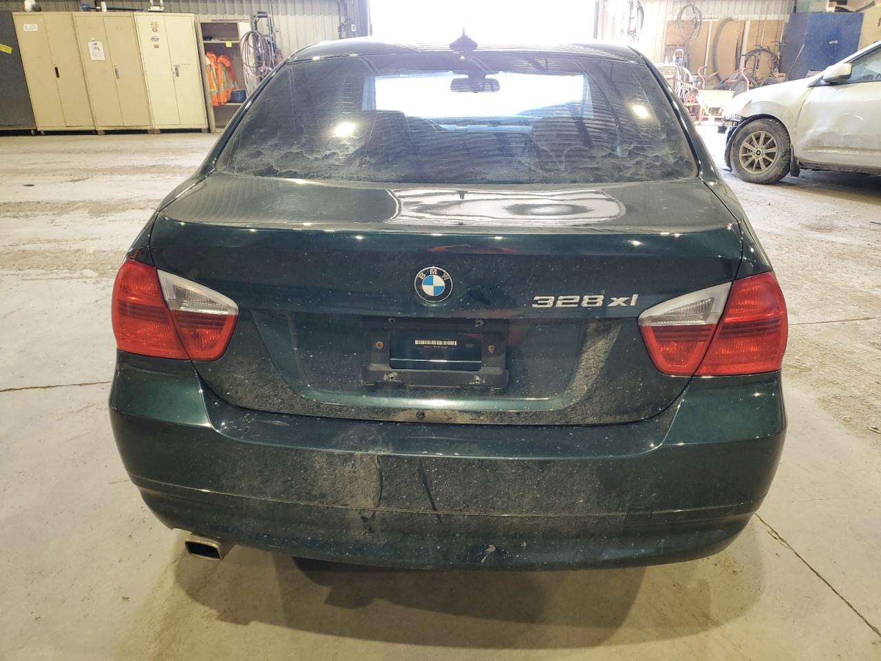 WBAVC93548K038689 2008 BMW 328 Xi