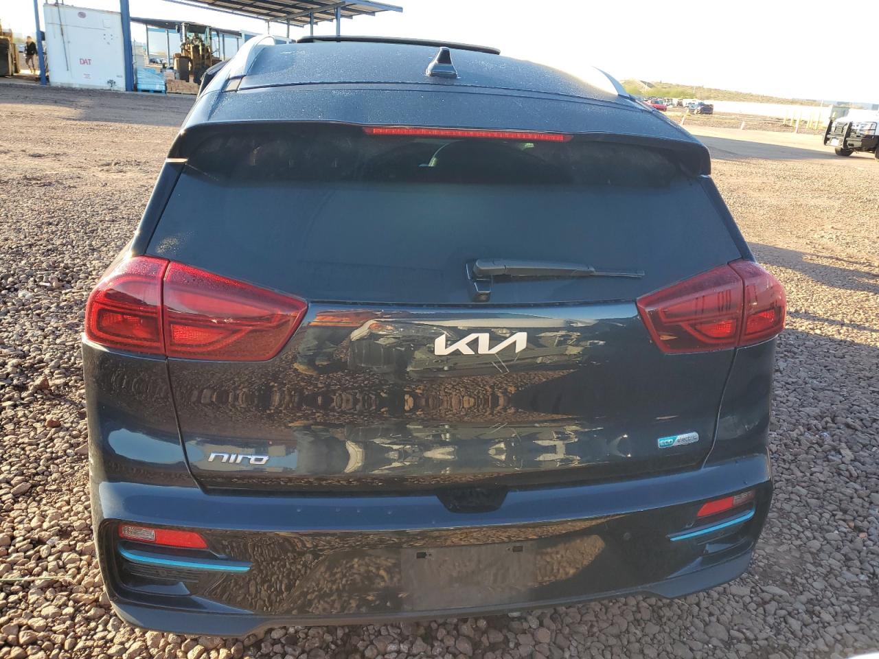 KNDCE3LG2N5150288 2022 Kia Niro Ex Premium
