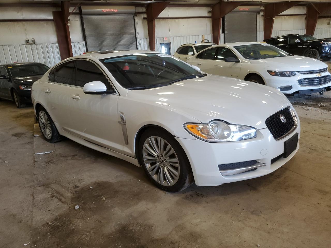 SAJWA0FB2BLS17309 2011 Jaguar Xf