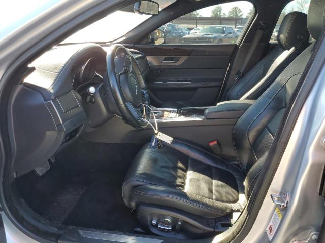 2017 JAGUAR XF S SAJBG4BV1HCY48226