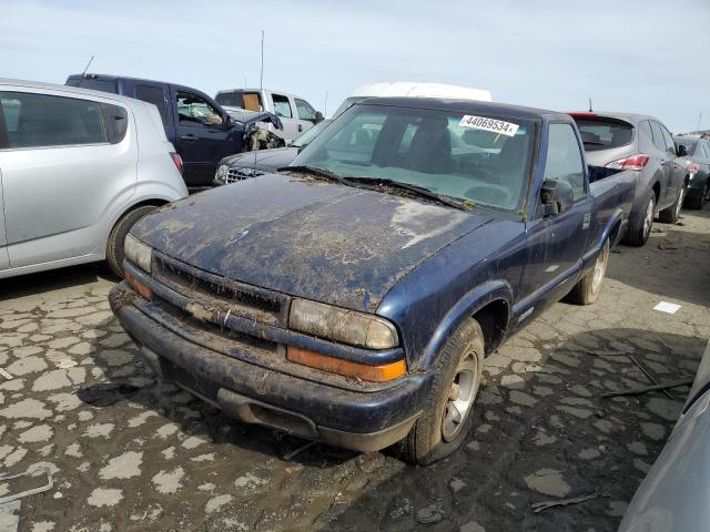 Lot #2461368500 2001 CHEVROLET S TRUCK S1 salvage car