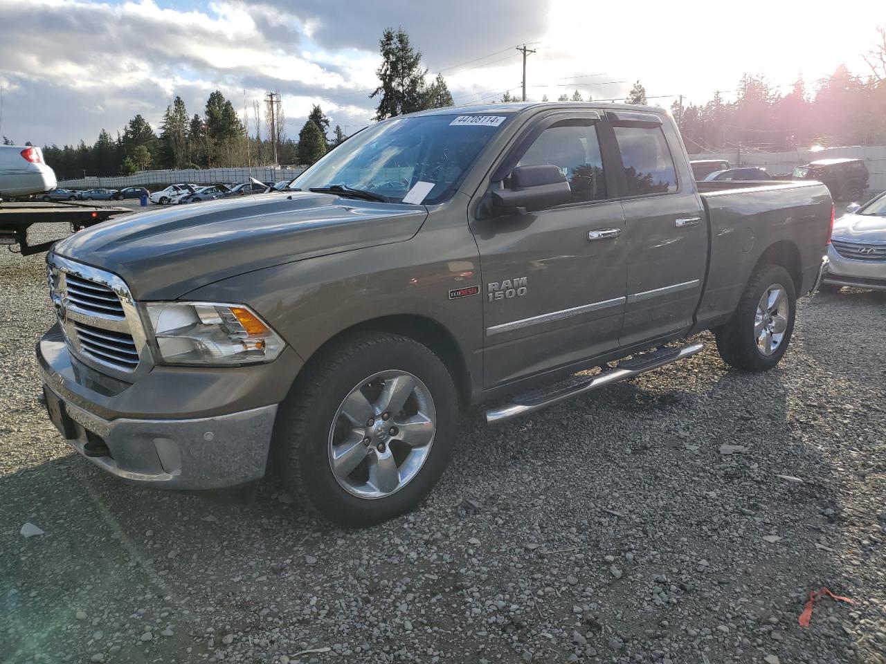 1C6RR7GM7FS612845 2015 Ram 1500 Slt