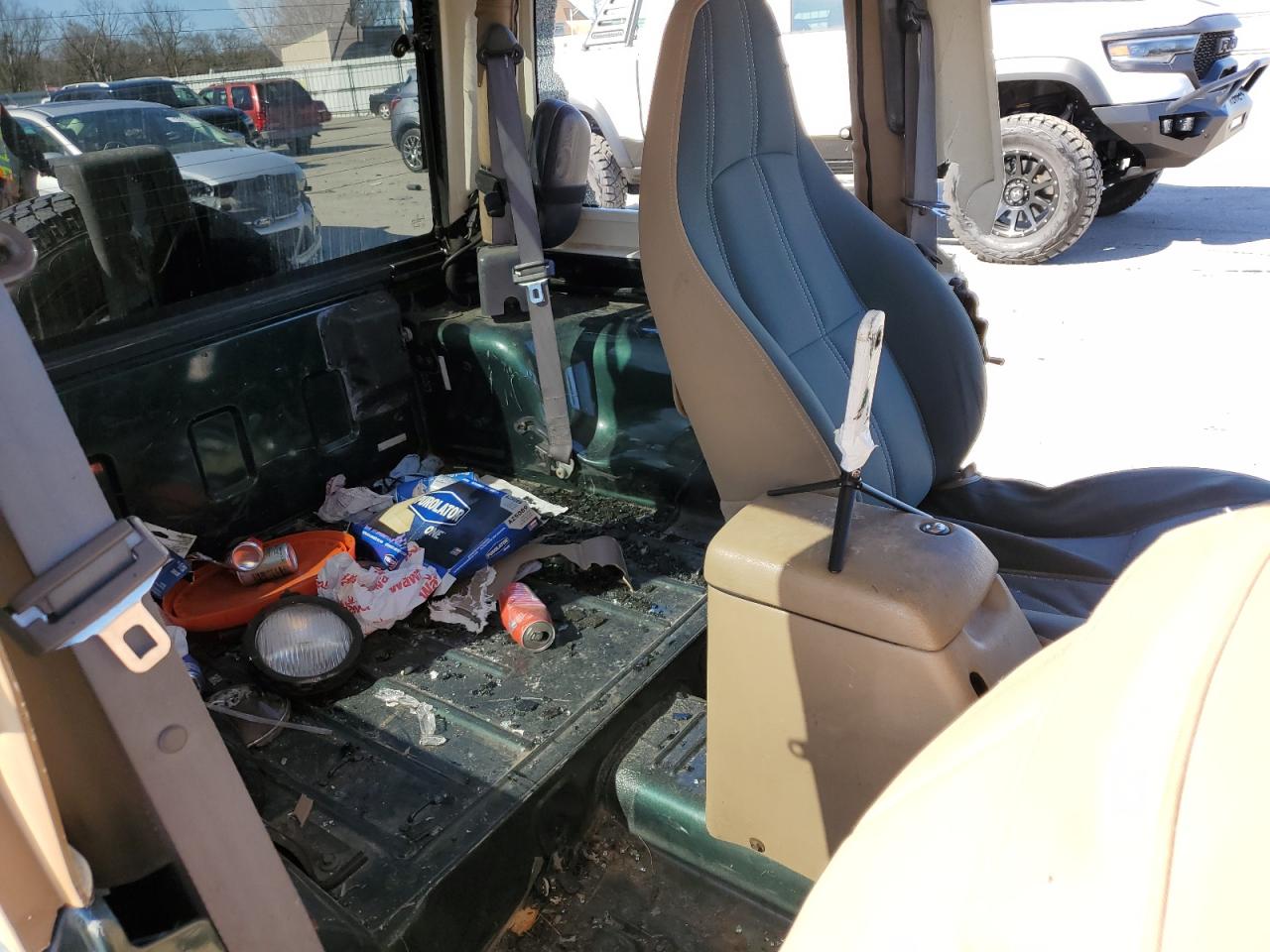 1J4FY49S1XP449679 1999 Jeep Wrangler / Tj Sahara