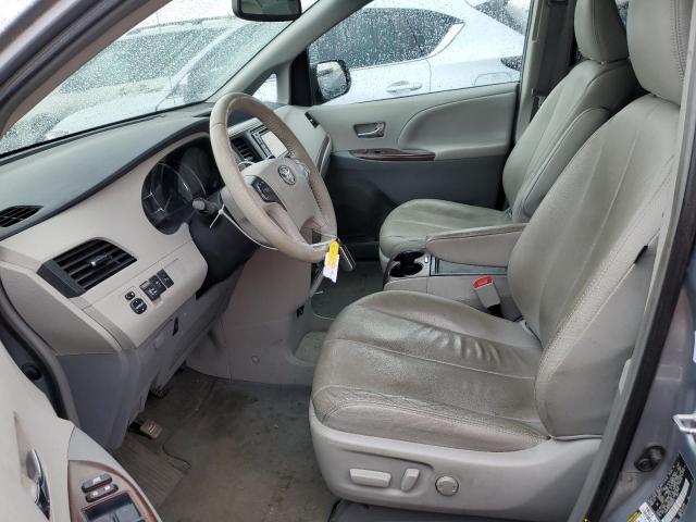 2013 Toyota Sienna - Image 7