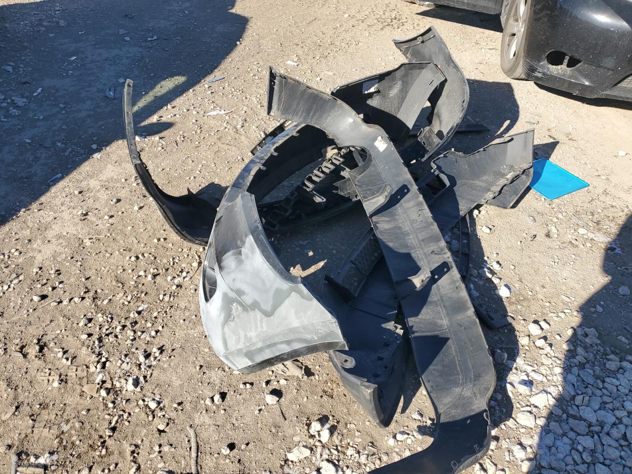 1C4RJEAG5CC229323 2012 Jeep Grand Cherokee Laredo