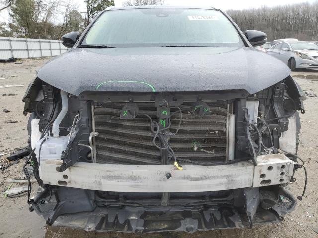 VIN 5TDJZRFH0KS997660 2019 Toyota Highlander, SE no.5