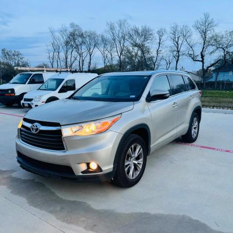 VIN 5TDKKRFH7ES024739 2014 Toyota Highlander, Xle no.2