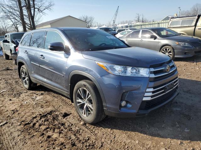 VIN 5TDBZRFH4KS962012 2019 Toyota Highlander, LE no.4