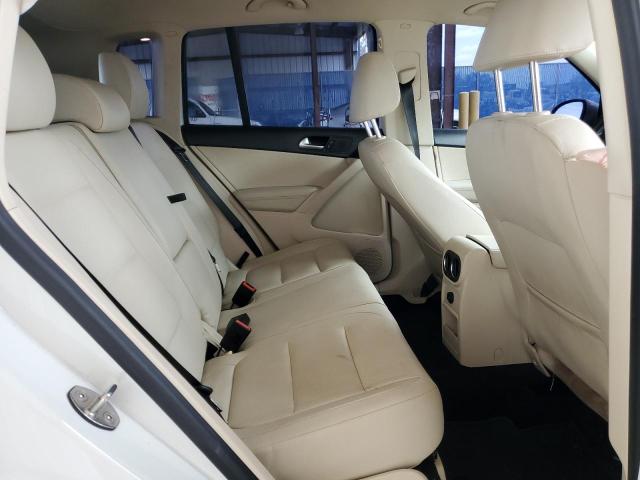 2017 VOLKSWAGEN TIGUAN S WVGAV7AXXHK020536