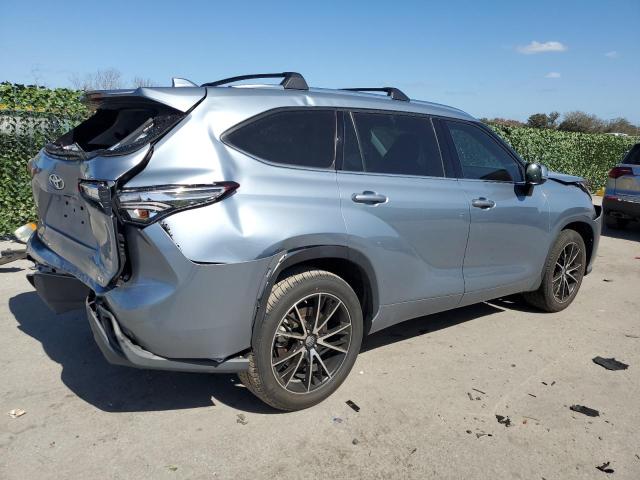 VIN 5TDGZRAH6MS049297 2021 Toyota Highlander, Xle no.3