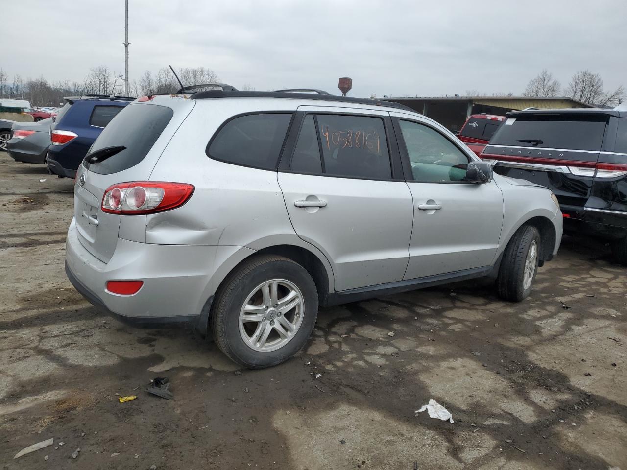 5XYZG3AB1CG109148 2012 Hyundai Santa Fe Gls