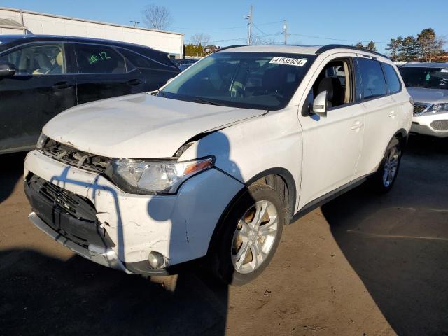 2015 Mitsubishi Outlander SE