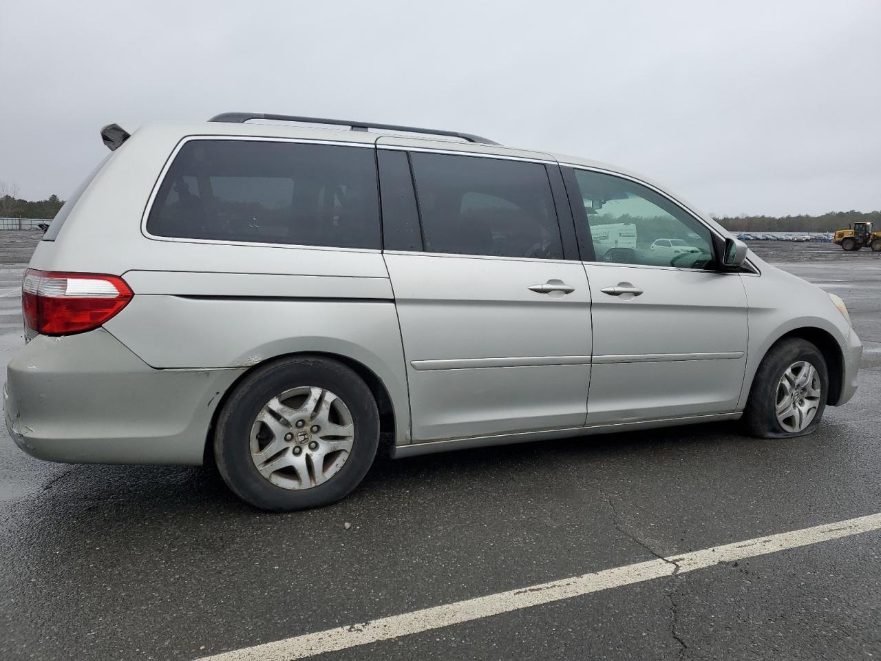 5FNRL387X5B089800 2005 Honda Odyssey Exl