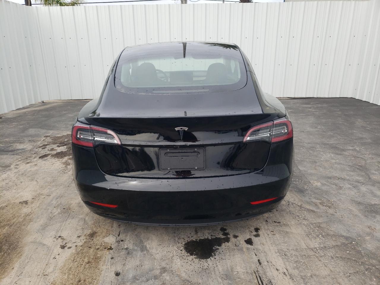 Lot #2343709789 2023 TESLA MODEL 3