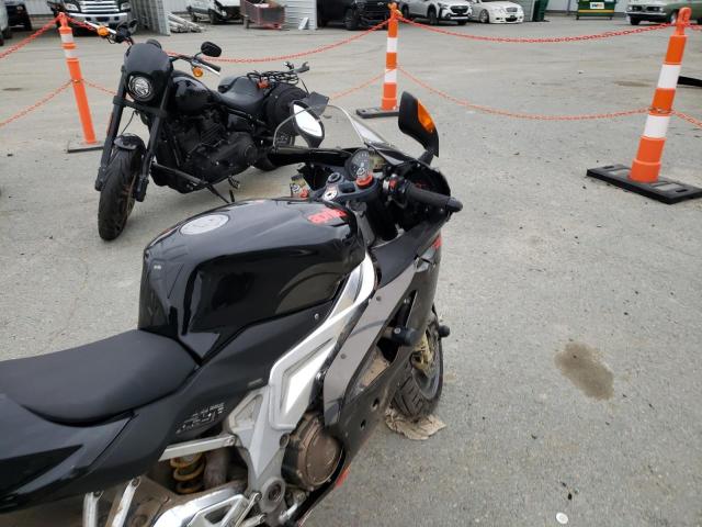 2005 APRILIA RSV MILLE ZD4RRC0005S000112