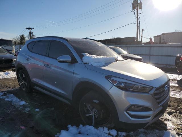 2018 HYUNDAI TUCSON VAL - KM8J3CA26JU731941