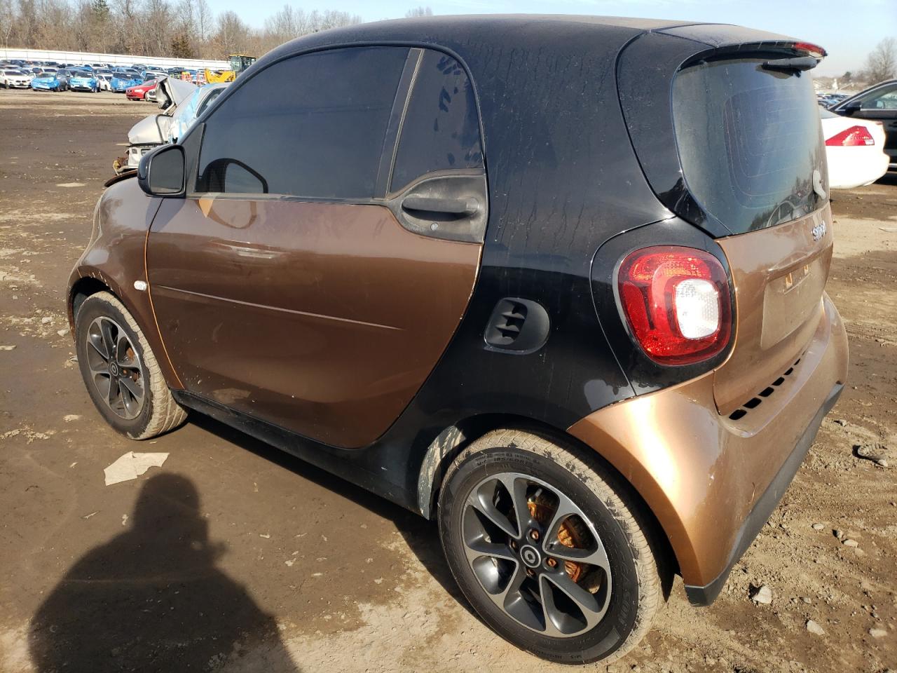 2016 Smart Fortwo vin: WMEFJ5DA7GK050515