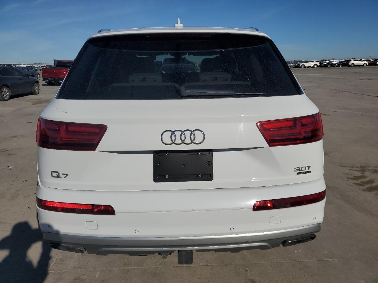 WA1LAAF7XHD025653 2017 Audi Q7 Premium Plus