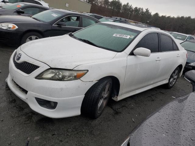 Lot #2452341402 2011 TOYOTA CAMRY BASE salvage car