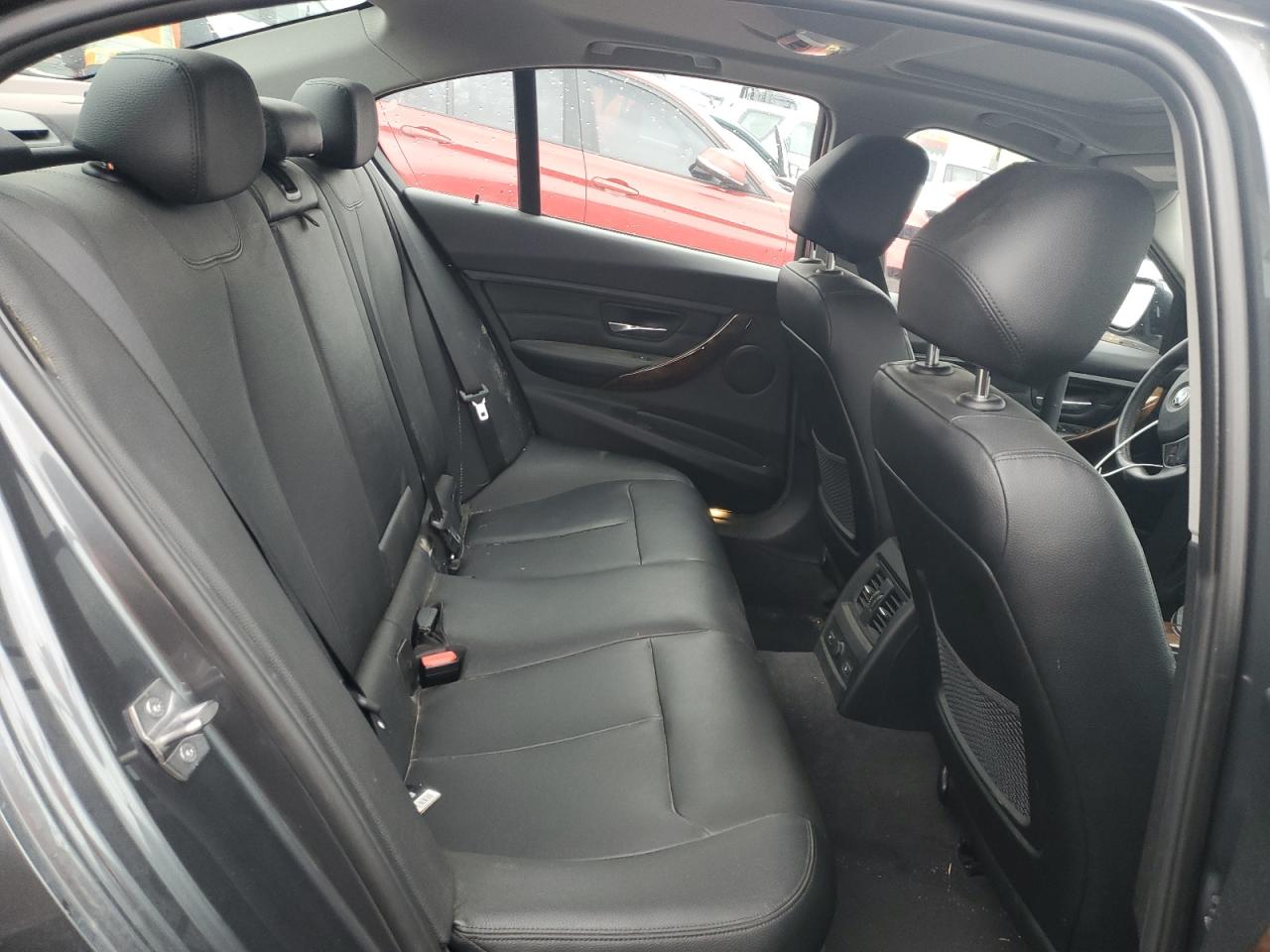 wba3b5g50fns15649 WBA3B5G50FNS15649 2015 BMW 328 Xi Sulev