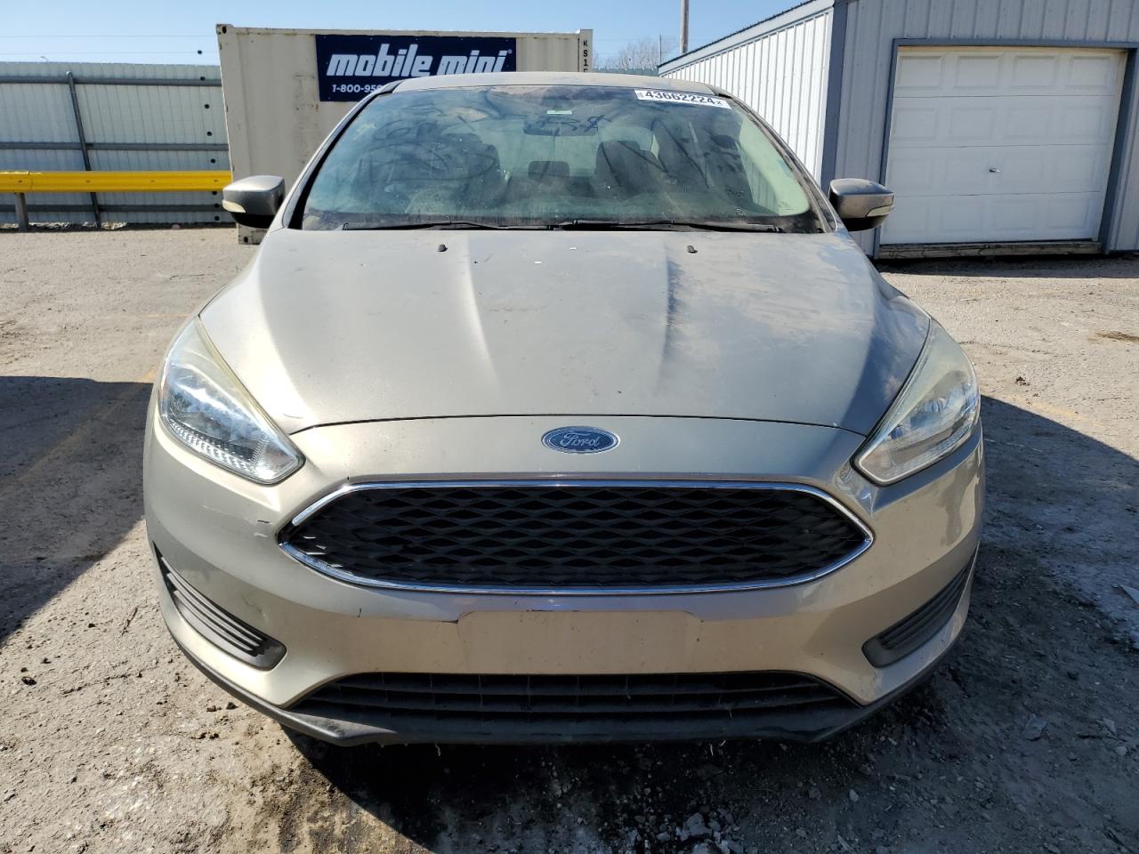 2015 Ford Focus Se vin: 1FADP3F25FL233456