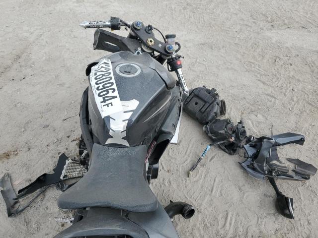 2007 SUZUKI GSX-R750 JS1GR7KA172107621