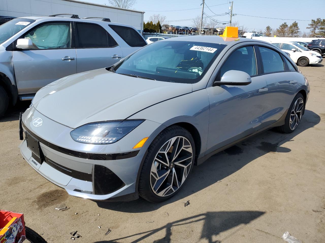 KMHM34AC7PA045834 HYUNDAI IONIQ 6 SE 2023