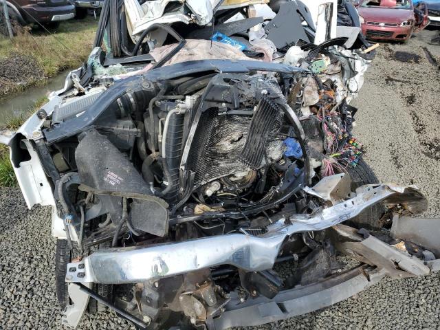 Lot #2425944438 2004 GMC NEW SIERRA salvage car