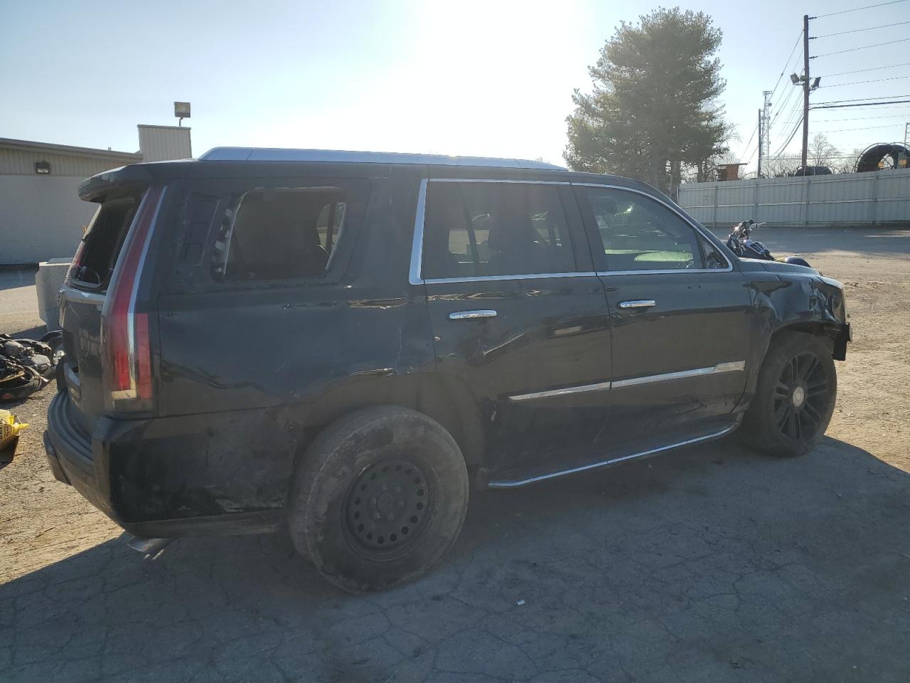 1GYS4BKJ0JR149367 2018 Cadillac Escalade Luxury