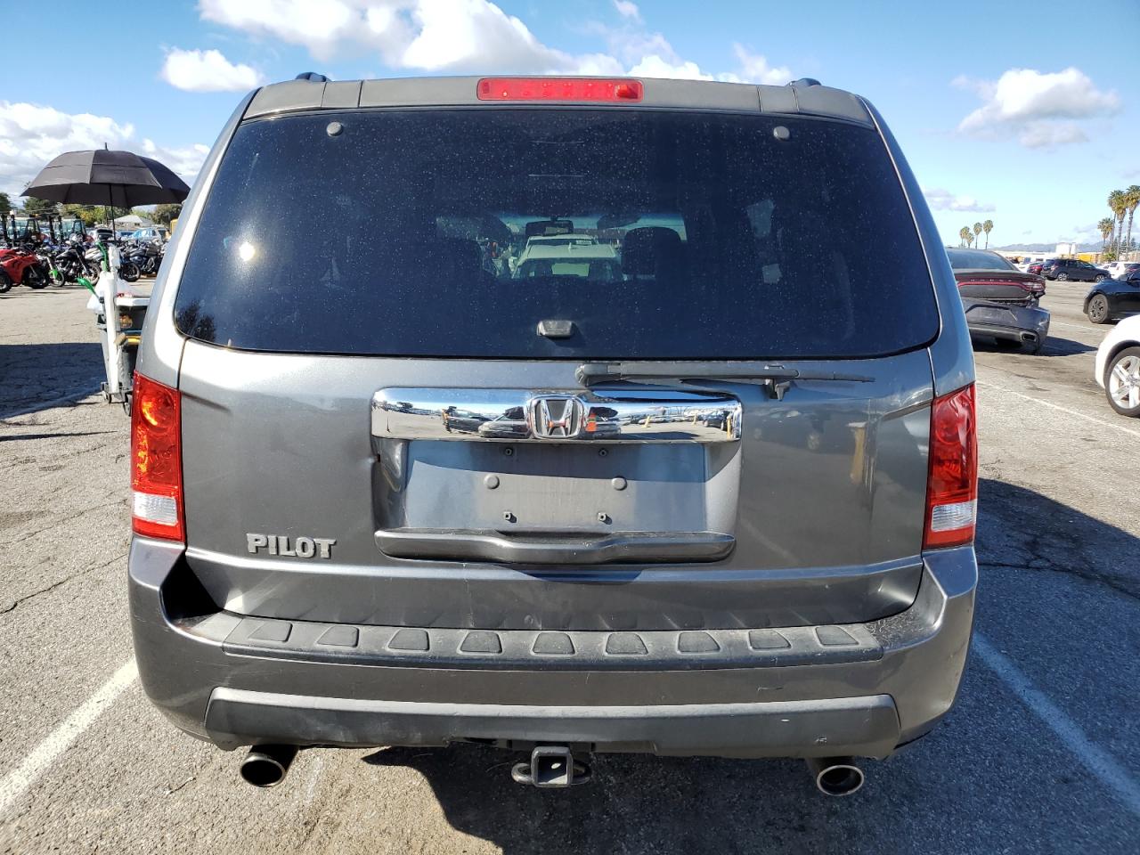 5FNYF3H56BB005985 2011 Honda Pilot Exl
