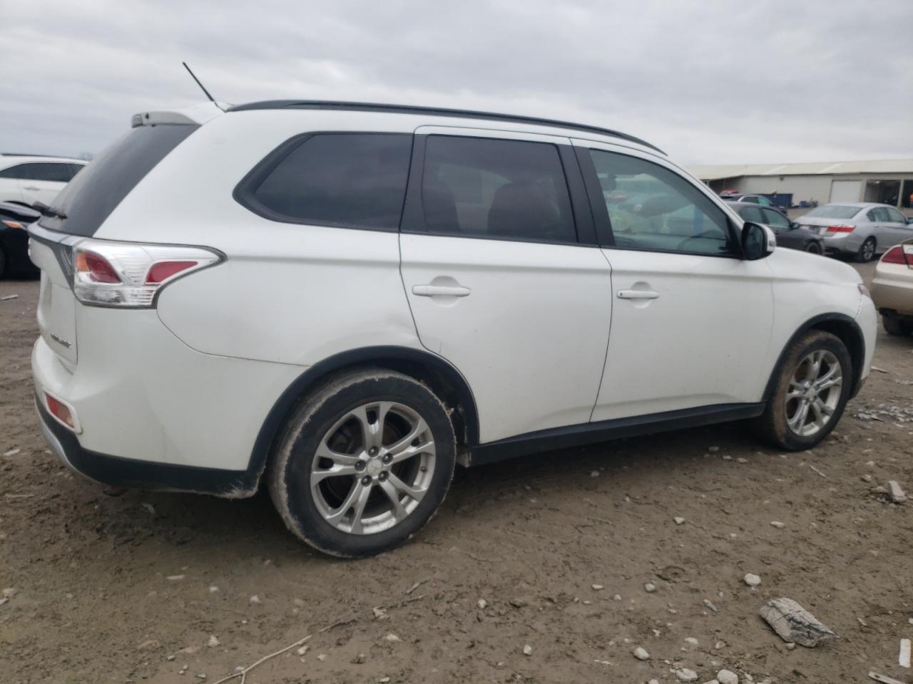 2015 Mitsubishi Outlander Se vin: JA4AD3A31FZ009601