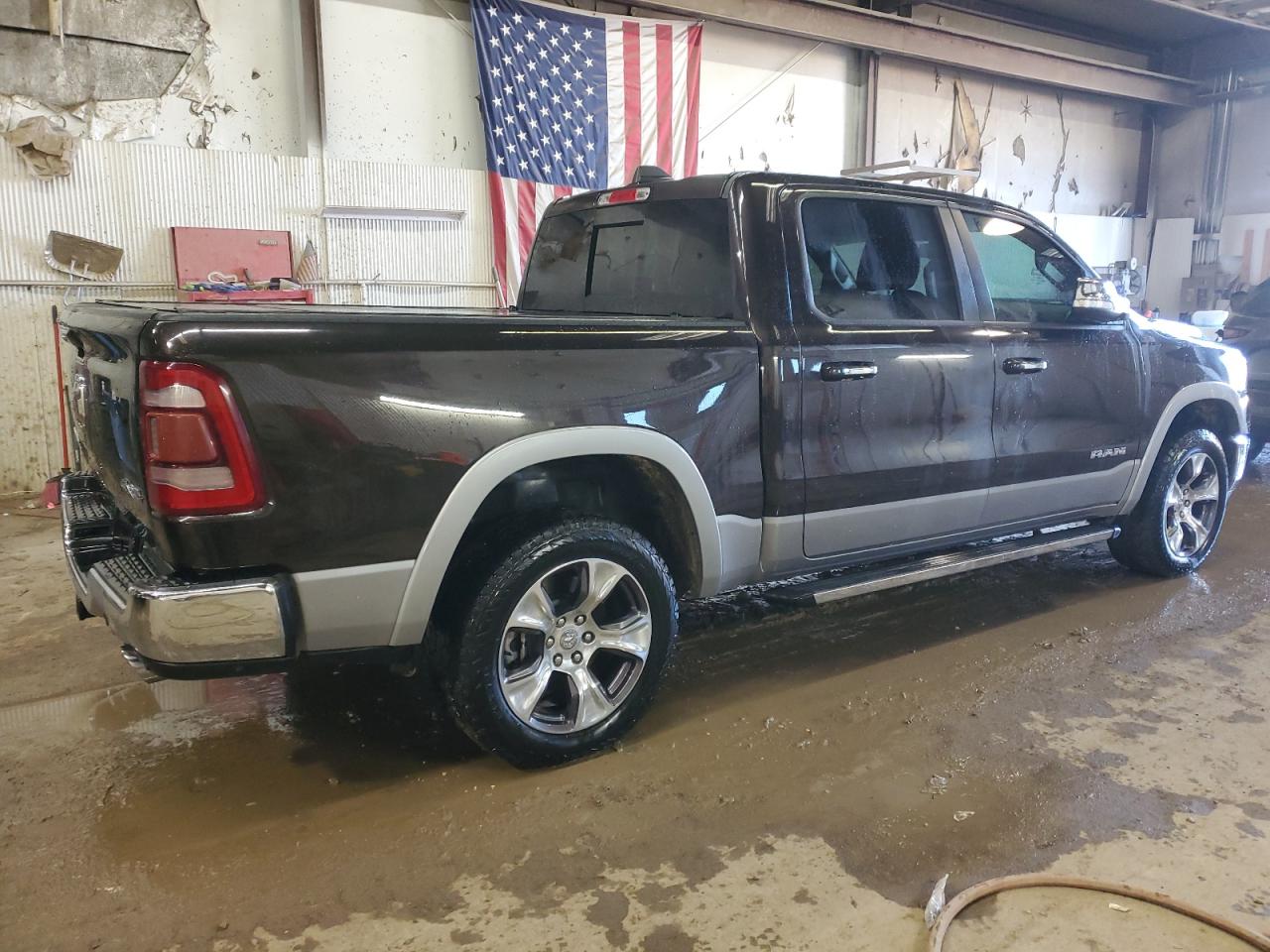 1C6SRFJT9KN664885 2019 Ram 1500 Laramie