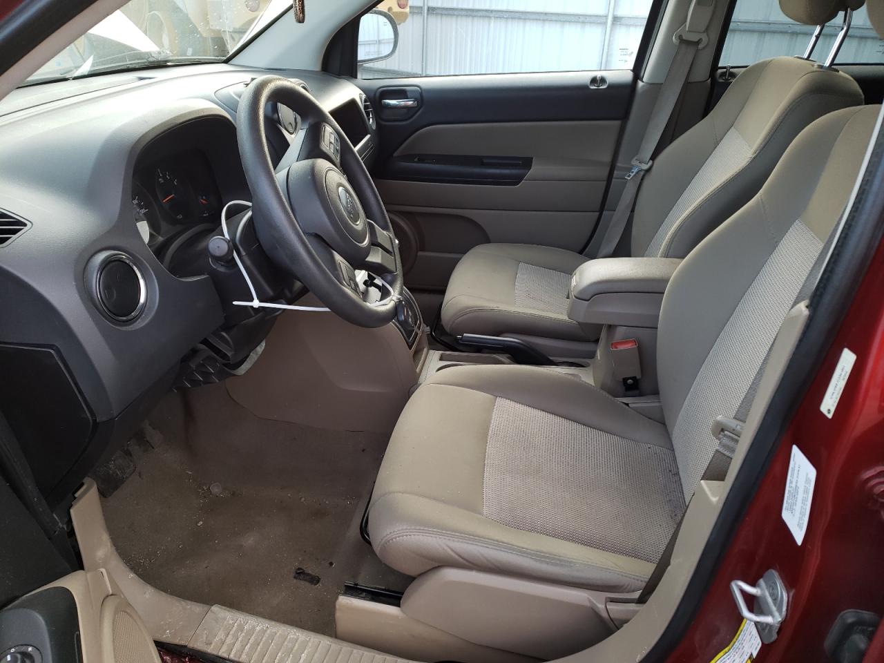 1c4njdbb7cd541651 1C4NJDBB7CD541651 2012 Jeep Compass Sport