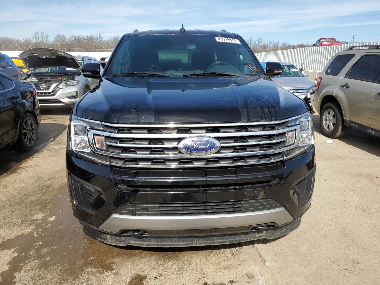 1FMJU1JTXJEA33109 2018 Ford Expedition Xlt