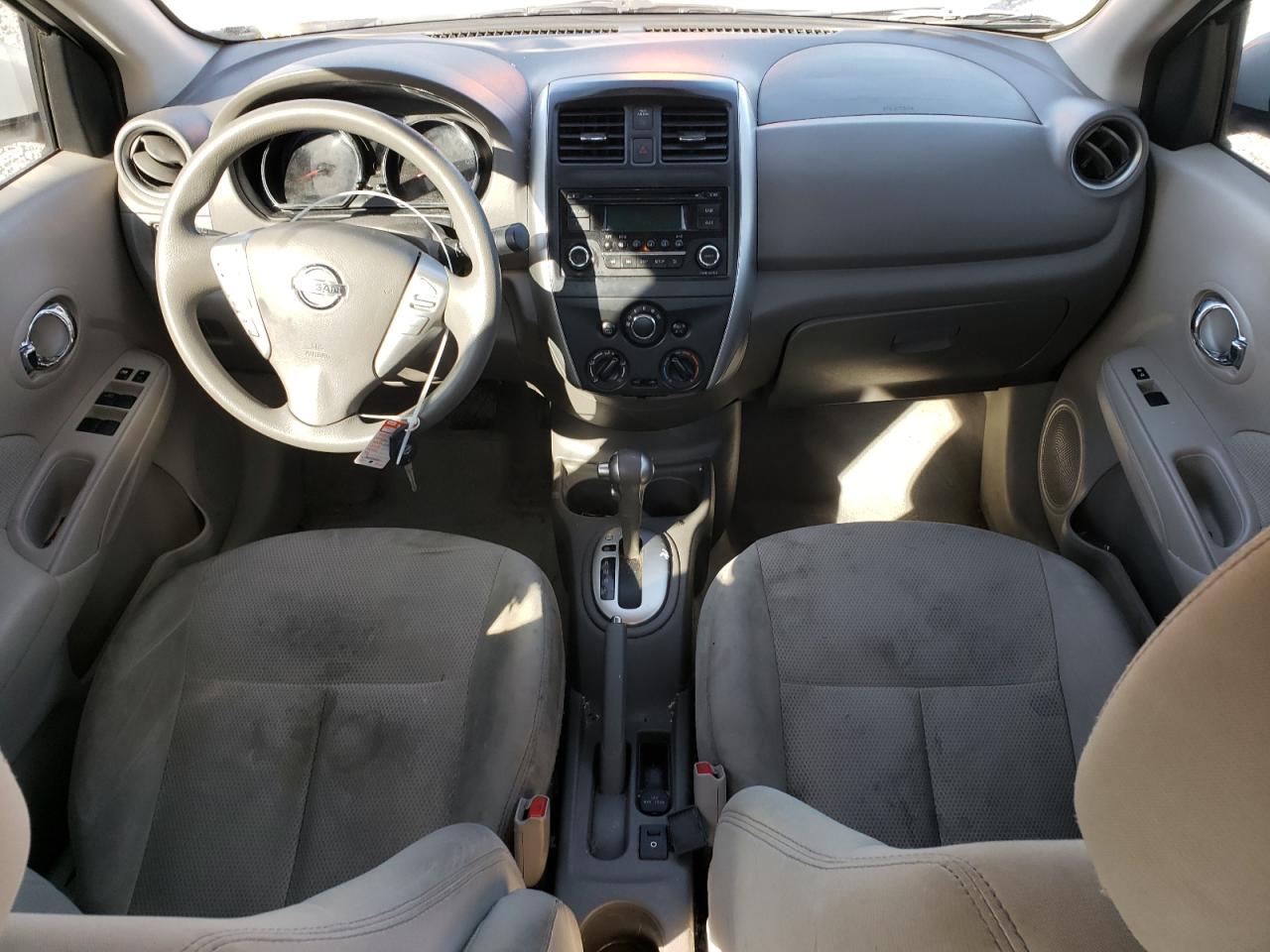 2015 Nissan Versa S vin: 3N1CN7AP4FL827369