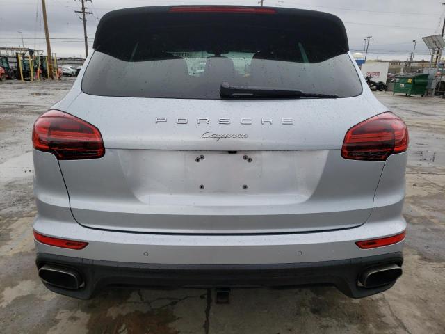 VIN WP1AA2A27HKA83423 2017 Porsche Cayenne no.6