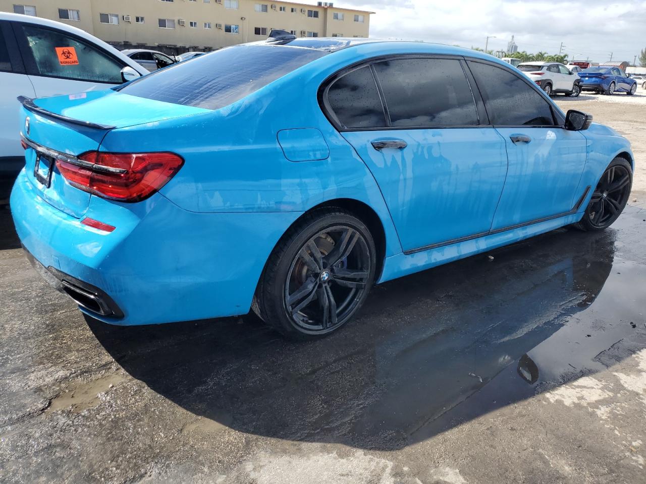 VIN: WBA7F0C34HGM22159 2017 BMW 7 SERIES