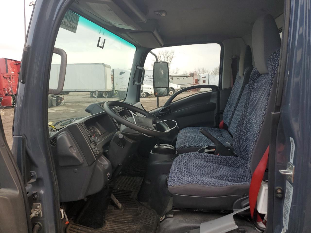 JALE5W162N7305073 2022 Isuzu Nrr